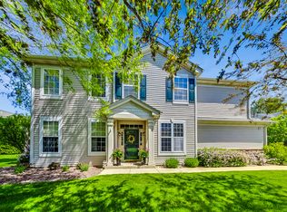 174 Timber Trails Blvd, Gilberts, IL 60136