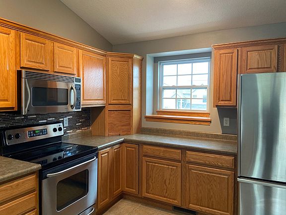3rd image of 1627 Vandello Cir