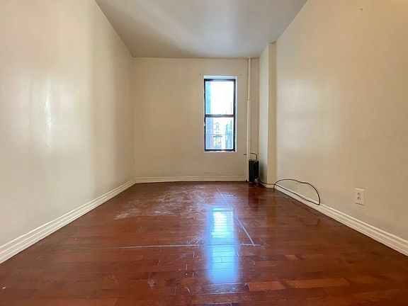 4th image of 540 Manhattan Ave #K3