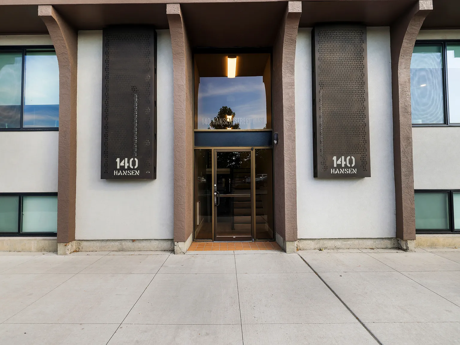 1 bed, 600 sqft, $1,950 — Photo 2