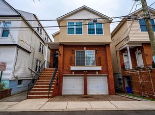 26 Obrien Ct, Bayonne, NJ 07002