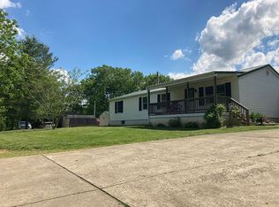 424 Lewis Rd, Gallipolis, OH 45631