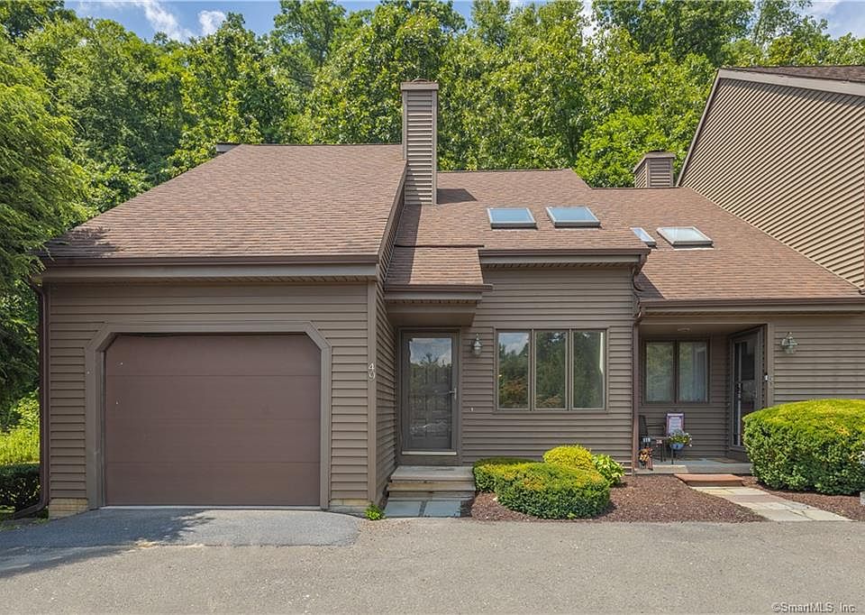 1st image of 49 Twin Oaks #49