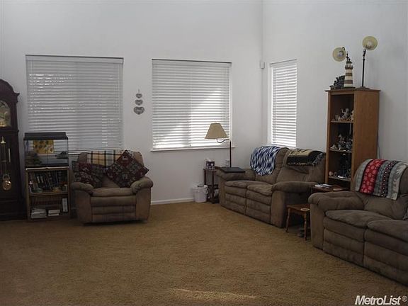 3rd image of 1360 Mallard Creek Ct