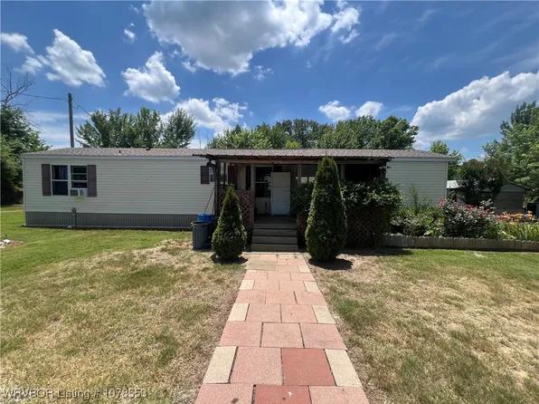 3302 Bugscuffle Rd, Lavaca, AR 72941