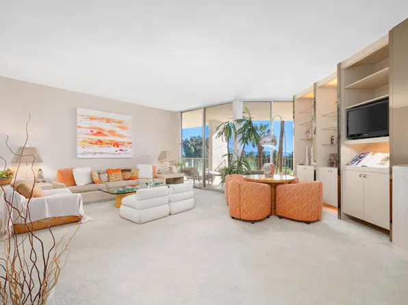 900 Island Dr APT 507, Rancho Mirage, CA 92270