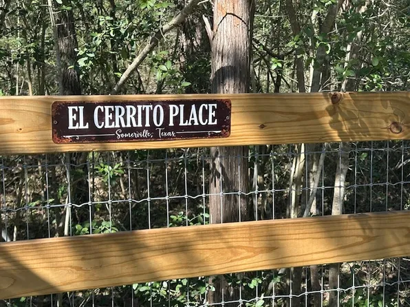 1800 Big Berry Rd, Somerville, TX 77879