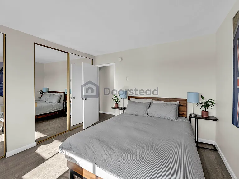837 N West Knoll Dr #205 — Photo 18