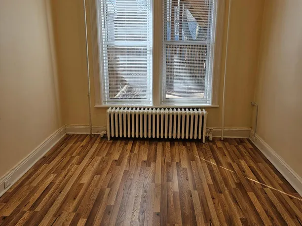 (undisclosed Address), Albany, NY 12206