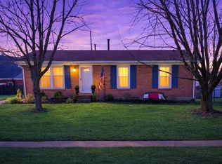 107 Loy St, Versailles, KY 40383