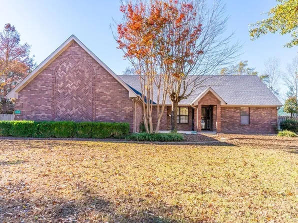 204 N Willow Ave, Trumann, AR 72472
