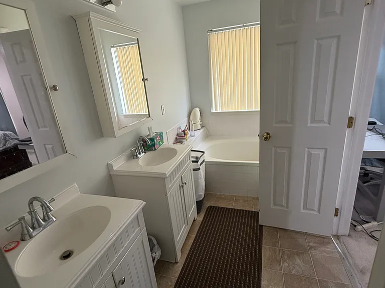 14614 Seasons Dr — Photo 23