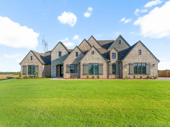 103 W 164th Pl S, Glenpool, OK 74033