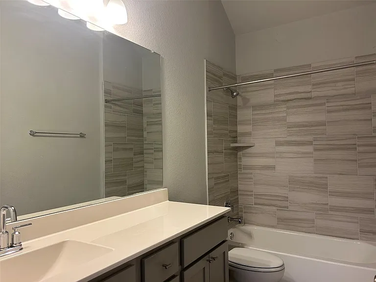 148 Kellogg Ln — Photo 22