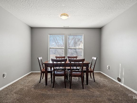 5th image of 4425 N Heritage View Ave