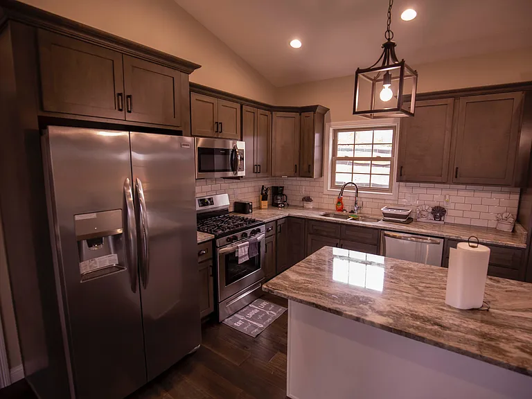 300 Turner Ct — Photo 11