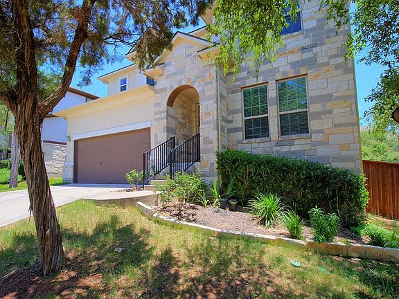 2nd image of 16009 Cinca Terra Dr