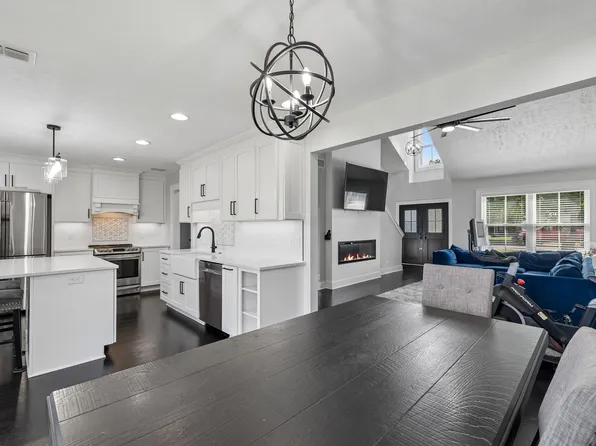 2738 Portside Ct, Murfreesboro, TN 37128