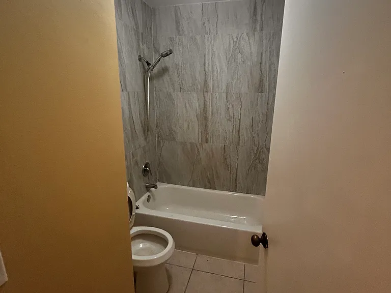 8039 SW 21st Ct — Photo 13