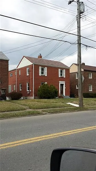 226 Monongahela Ave photo 1