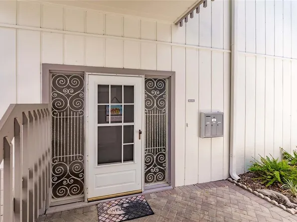 6030 E Peppertree Way #222A, Sarasota, FL 34242