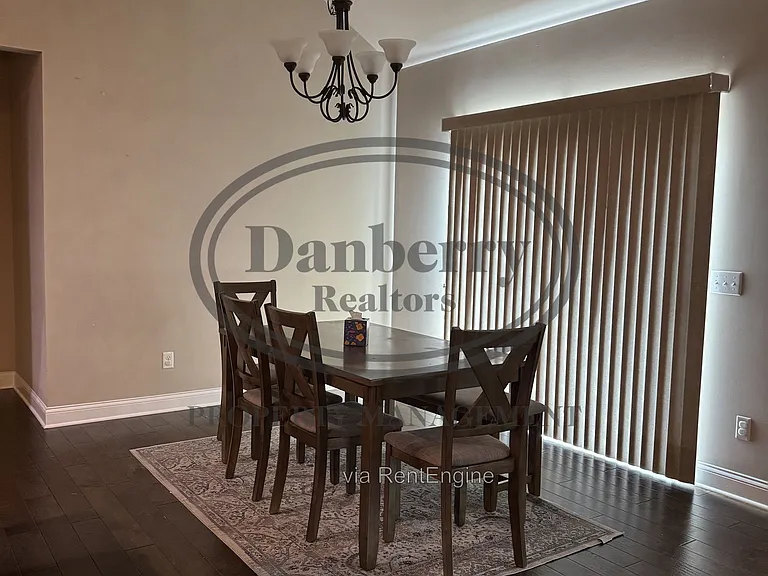 26741 Woodmont Dr — Photo 4