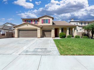 6545 Red Oak Dr, Corona, CA 92880