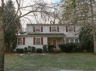 1214 Winhurst Dr, Akron, OH