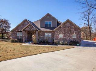 13198 Rusty Blackhaw Ct, Springdale, AR 72762