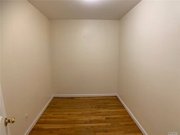 5th image of 3466 Leavitt St APT 1