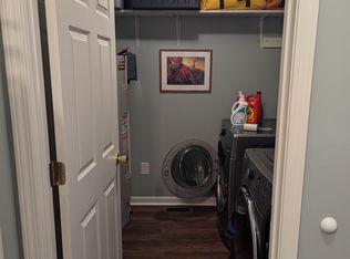 244 Hunter Hills Cir APT 3, Bristol, TN 37620