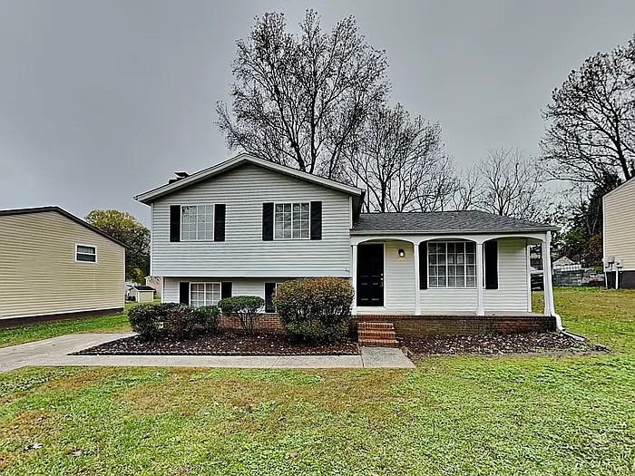 3025 Oneida Rd — Photo 1