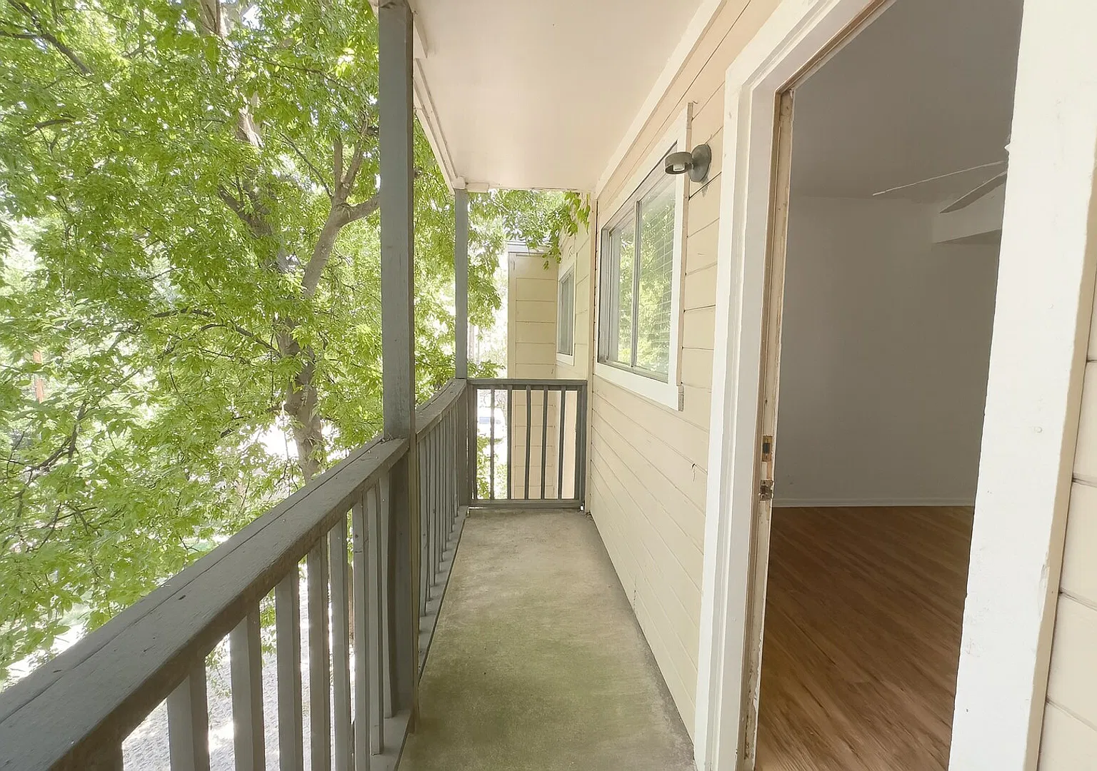 1 bed, 452 sqft, $1,300 — Photo 3
