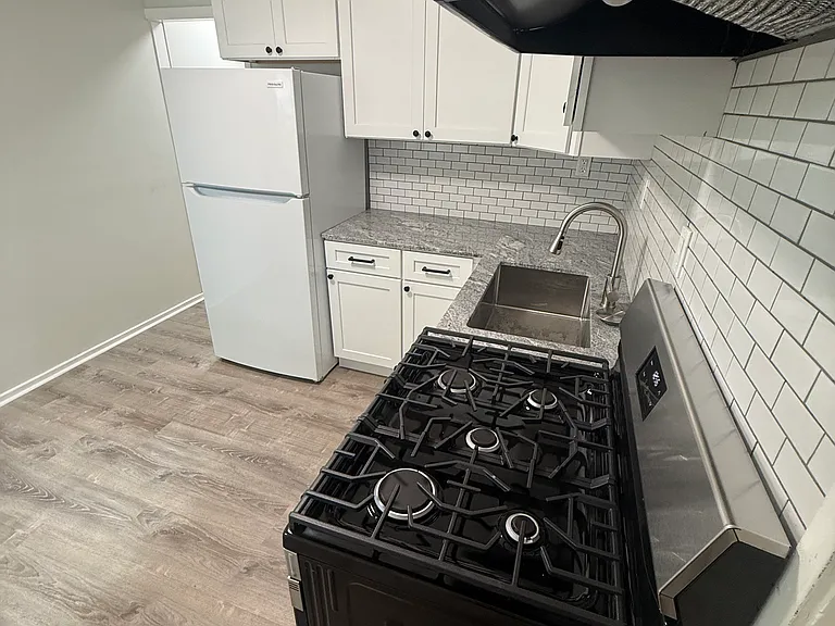 7 Hopewell St #7 — Photo 3