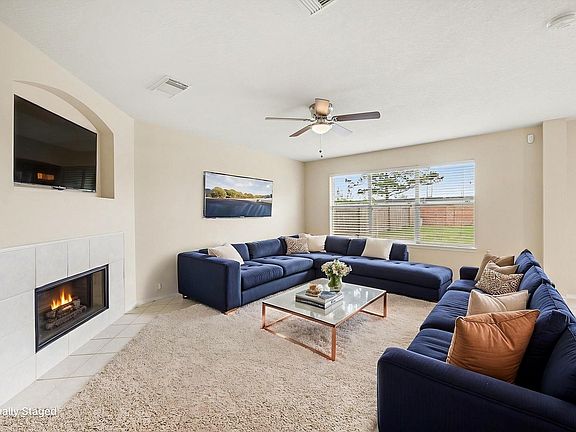 4th image of 21403 Somerset Park Ln
