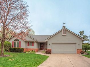 4524 77th St, Urbandale, IA 50322