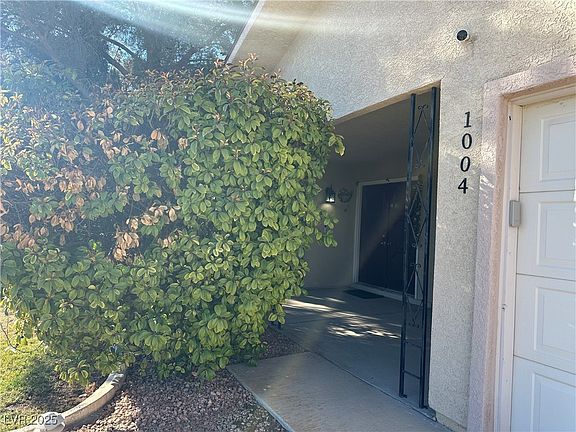 5th image of 1004 Joseph Kerwin Dr