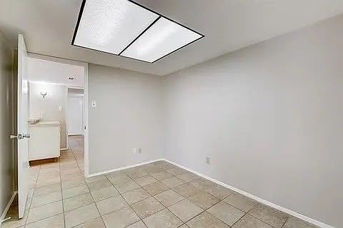 2nd image of 6202 Oregon Ct