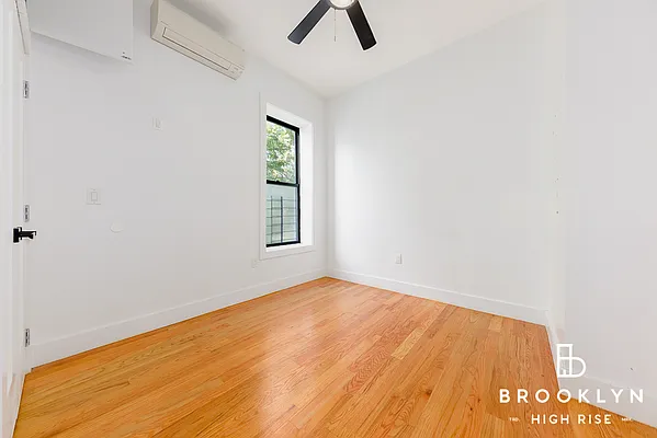 Rented by Brooklyn High Rise LLC | media 38