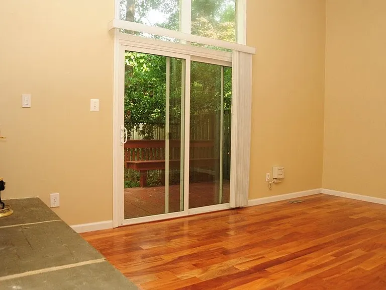 11965 Heathcote Ct — Photo 6