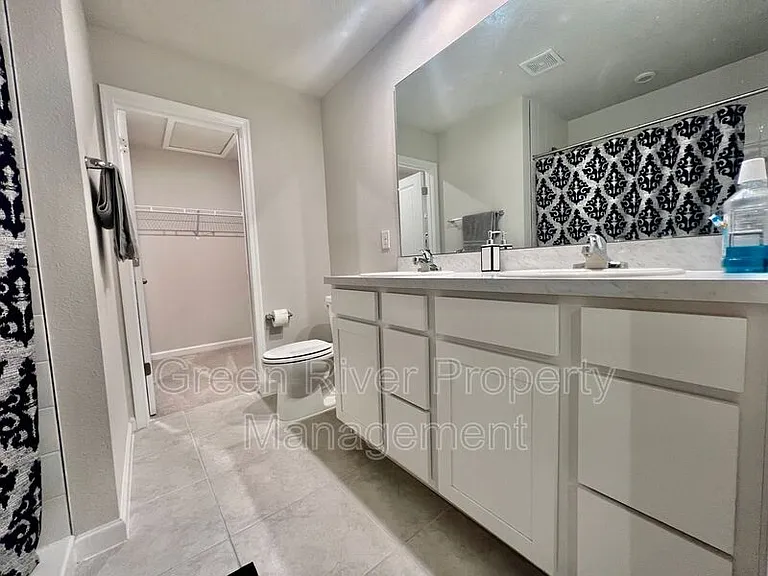 5953 Creekside Crossing Dr — Photo 21