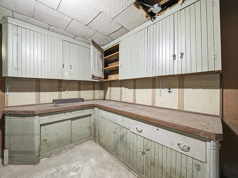 345 Coolidge Ave — Photo 27