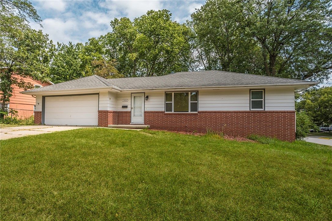 1402 Linden Dr, Ames, IA 50010 Zillow