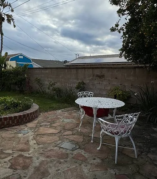 10174 Coalinga Ave — Photo 2
