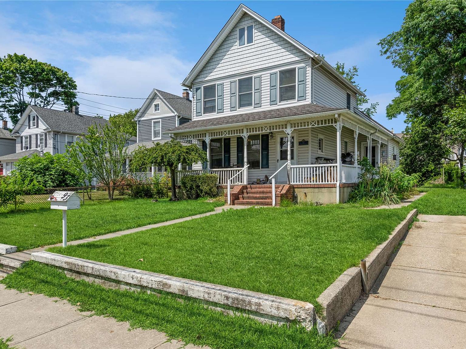 93 Sterling Place, Amityville, NY 11701 MLS 3493341 Zillow