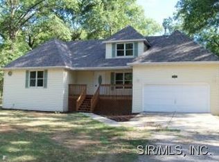 26 Rebecca Dr, Granite City, IL