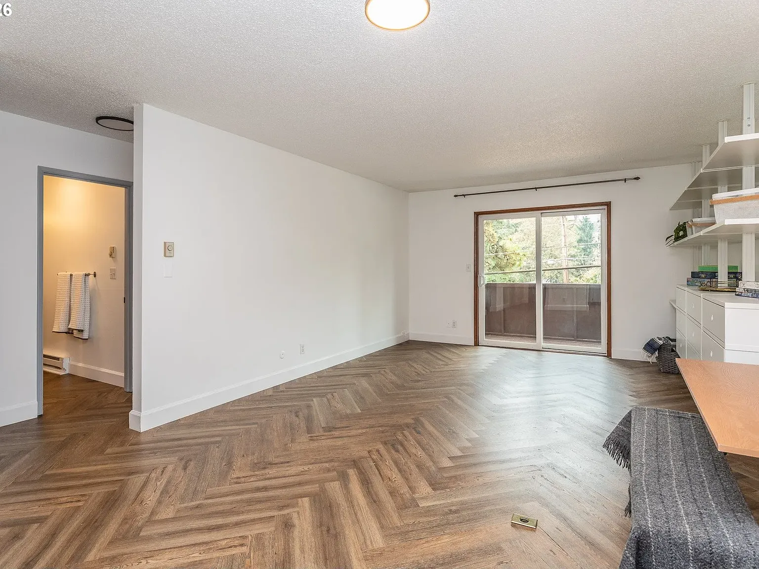 2 bed, 750 sqft, $1,600 — Photo 4