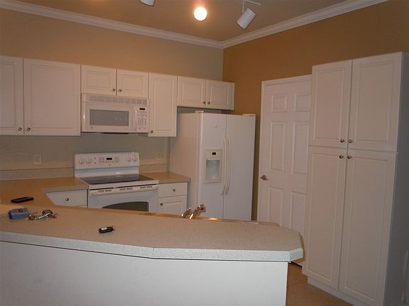 4th image of 285 Old Village Center Cir Unit 5110