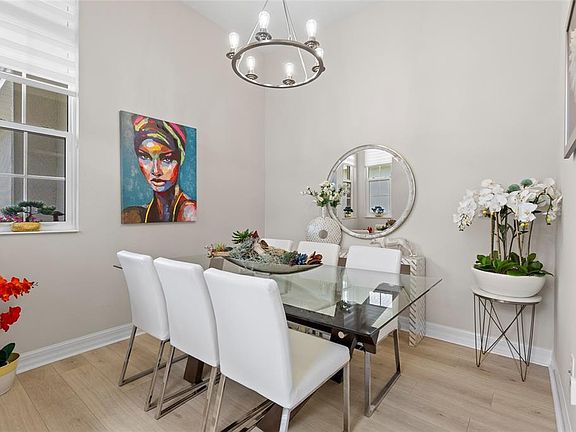 4th image of 819 LILIANA DRIVE