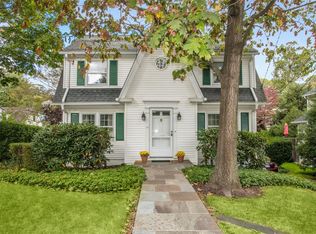 19 Barclay Rd, Scarsdale, NY 10583